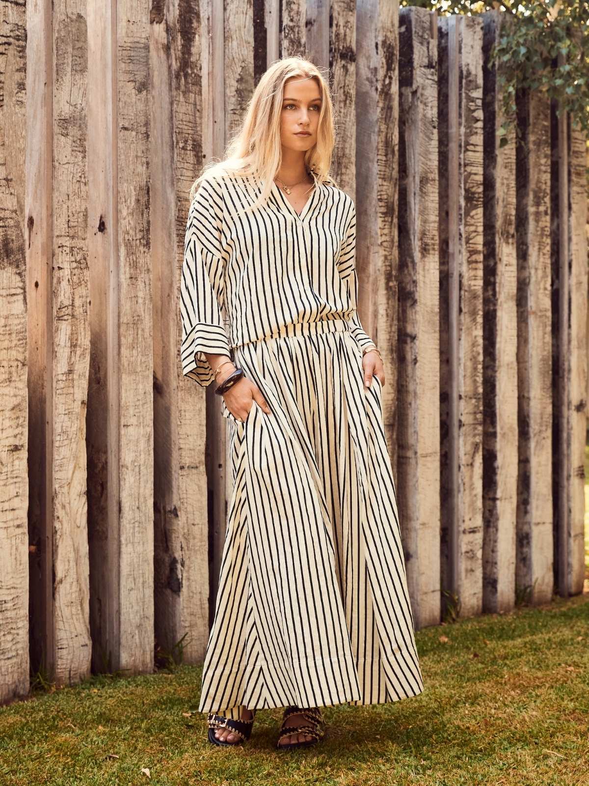 DAISY SHIRT CREAM & BLACK STRIPE